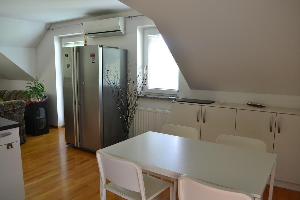 Rems Apartment Bohinj Bagian luar foto
