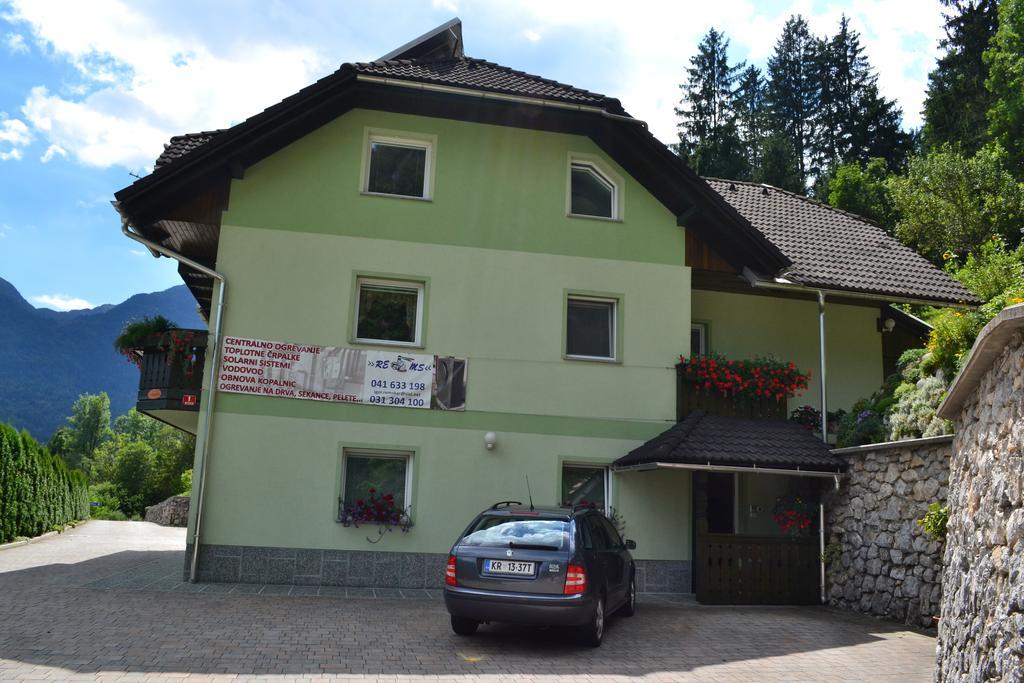 Rems Apartment Bohinj Bagian luar foto
